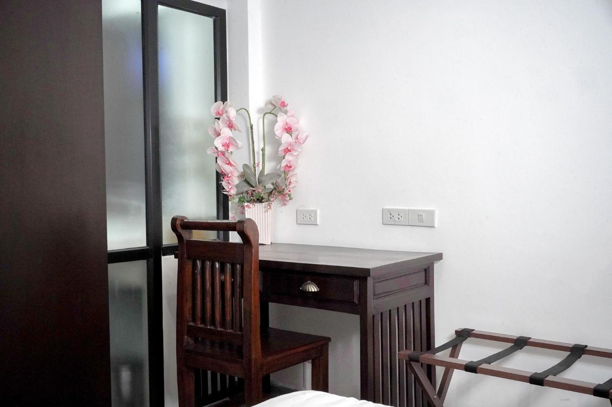 Singharaj Boutique Hotel チエンマイ エクステリア 写真